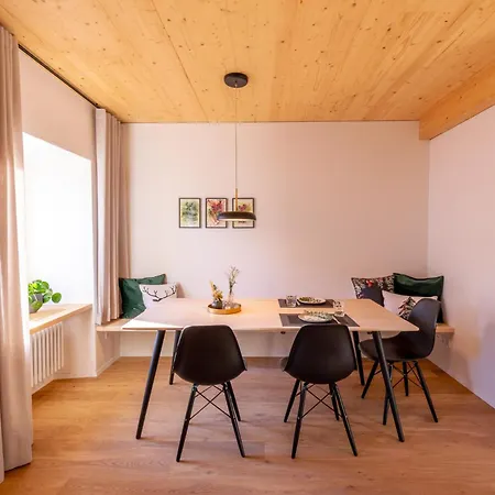 Апартаменты Xaver Apartement Baeren Elzach , Black Forest